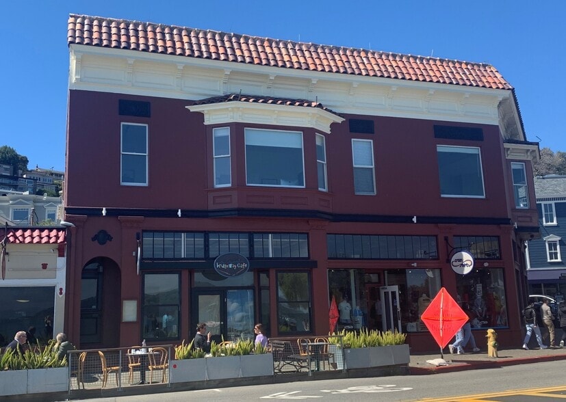 631-633 Bridgeway, Sausalito, CA for lease - Primary Photo - Image 1 of 26