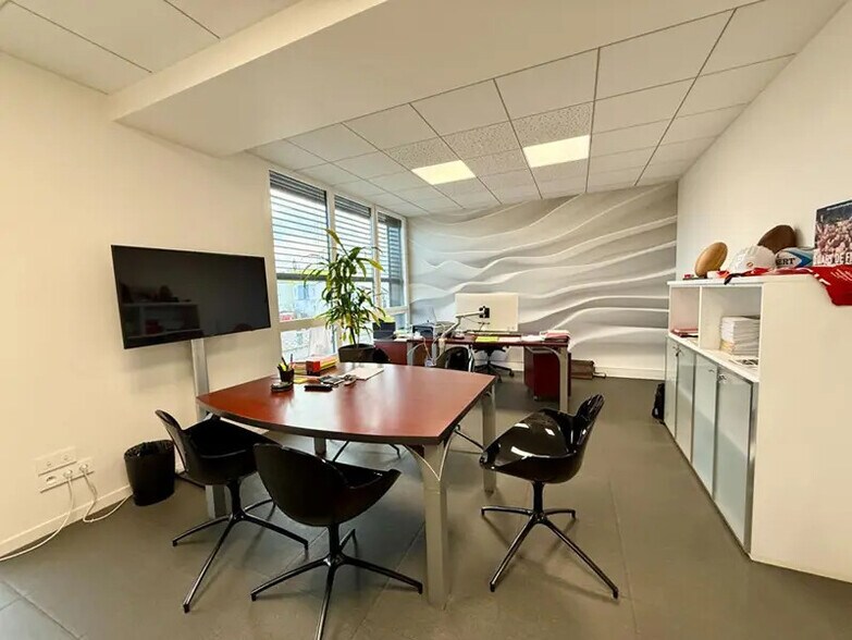 Office in Besançon for sale - Interior Photo - Image 3 of 7
