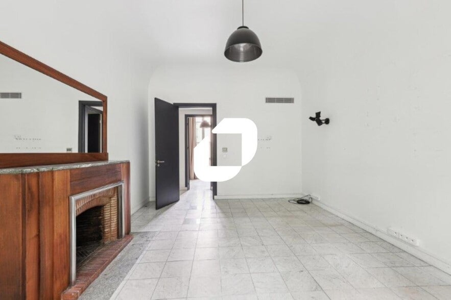 48 Rue D'Alesia, Paris for lease - Interior Photo - Image 3 of 15