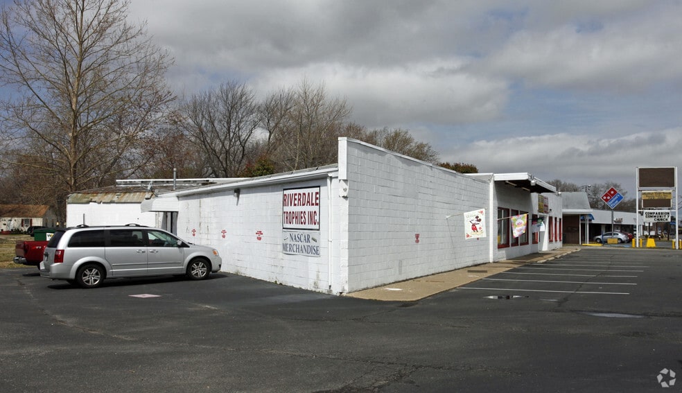 1333 N King St, Hampton, VA for sale - Building Photo - Image 2 of 6