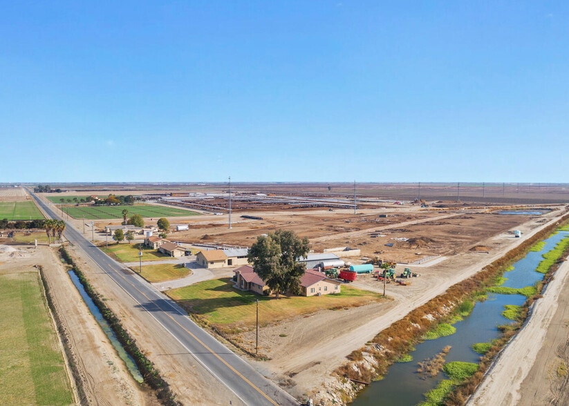 4645 Avenue 120, Corcoran, CA à vendre - Photo principale - Image 1 de 28