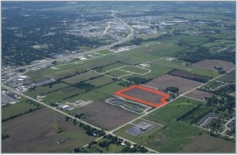 NE CORNER OF ESTERBROOK RD & FOREST AVE Rd, Fond Du Lac, WI - AÉRIEN  Vue de la carte - Image1