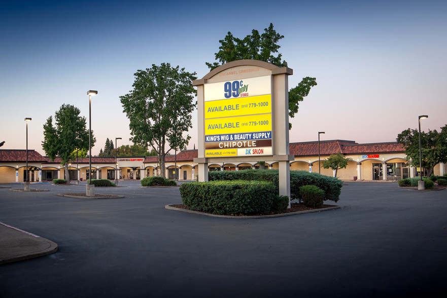 2800-2878 Zinfandel Dr, Rancho Cordova, CA for lease - Building Photo - Image 3 of 21