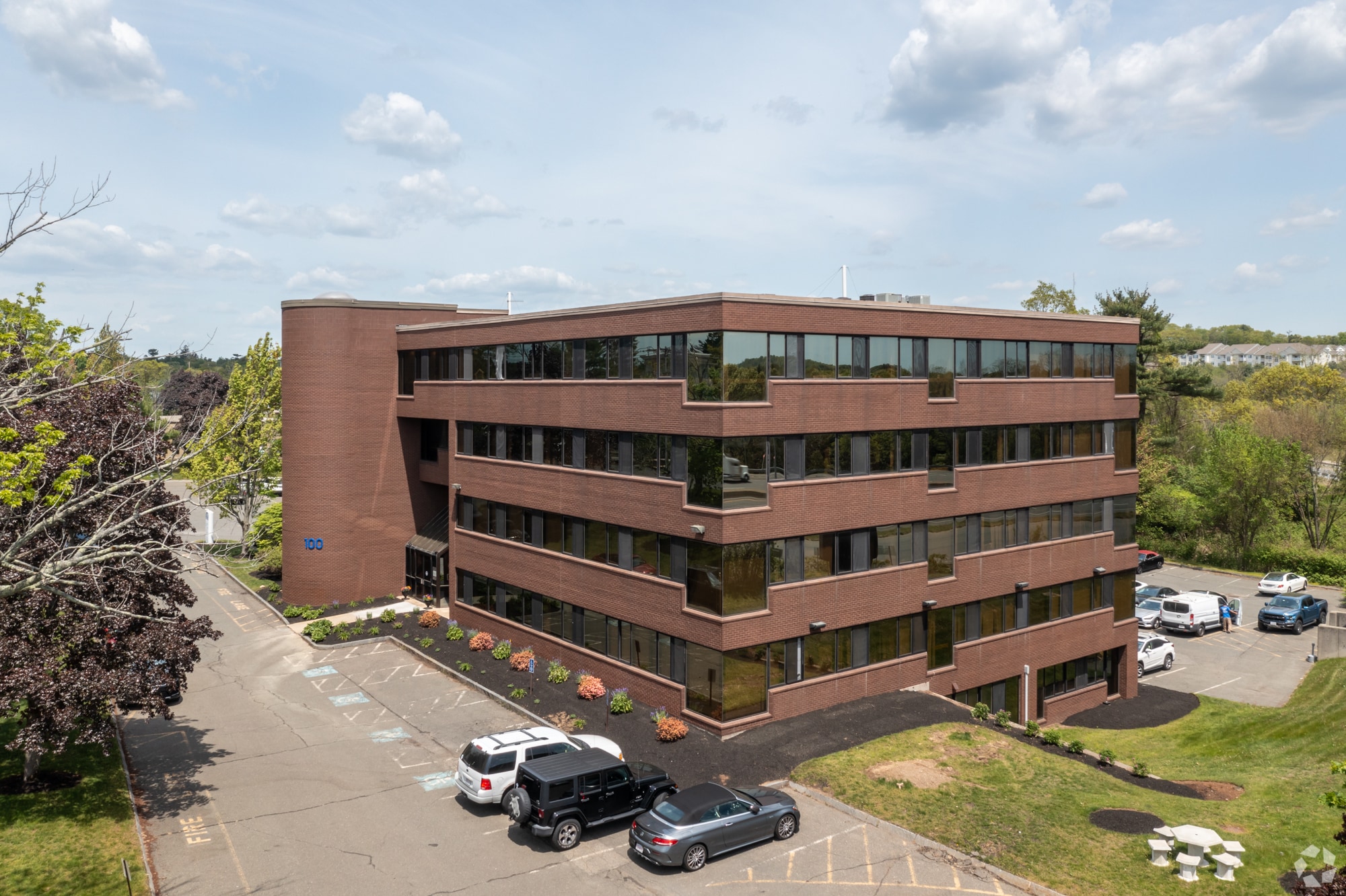 100 Corporate Pl, Peabody, MA for lease Primary Photo- Image 1 of 21