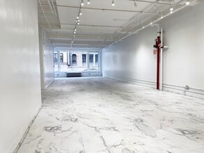 234 W 30th St, New York, NY for lease Building Photo- Image 2 of 3