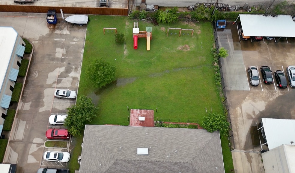 1444 Halsey Way, Carrollton, TX for sale - Building Photo - Image 2 of 8