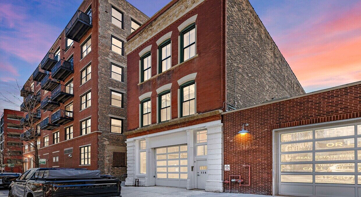114 N Aberdeen St, Chicago, IL à louer Photo du bâtiment- Image 1 de 2