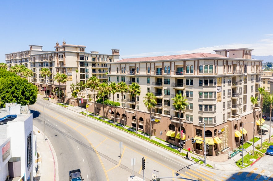 1221 W 3rd St, Los Angeles, CA for lease - Building Photo - Image 2 of 3