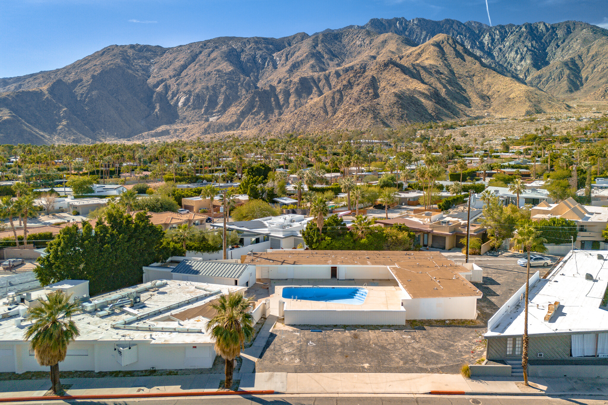 2249 N Palm Canyon Dr, Palm Springs, CA à vendre Photo du b timent- Image 1 de 101