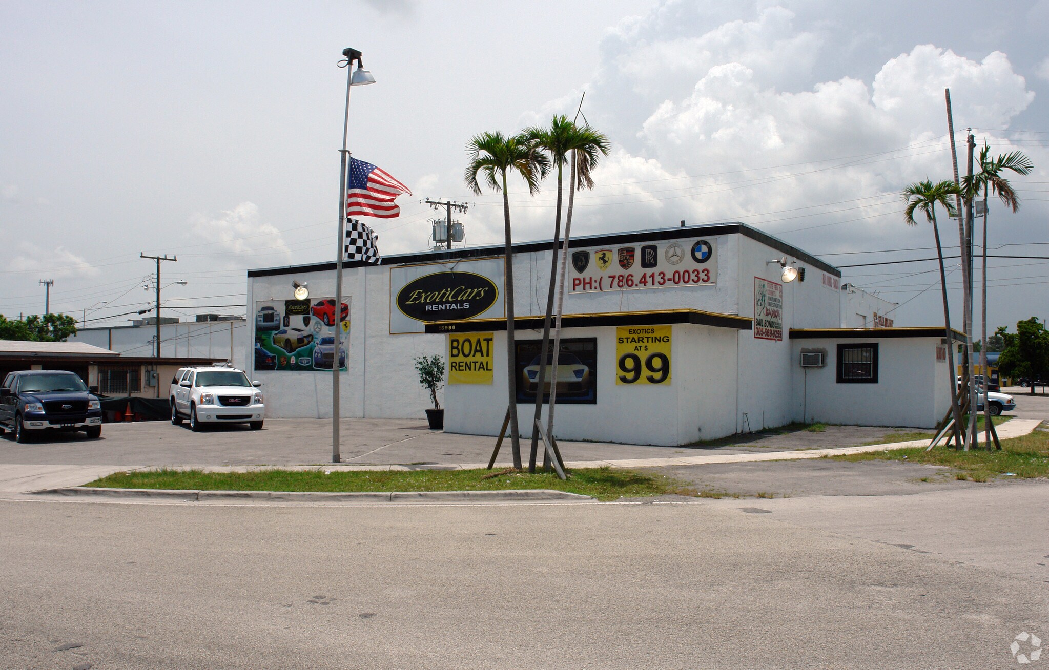 13990 NW 6th Ct, Miami, FL à louer Photo principale- Image 1 de 34