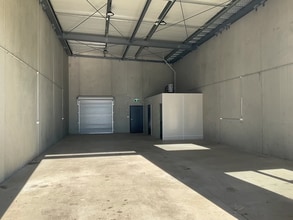 1 Yakoa Natya Ave, Echuca à louer Photo intérieure- Image 2 de 3