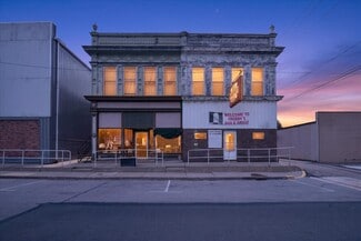 More details for 103 N Fayette St, Fayette, OH - Retail for Sale