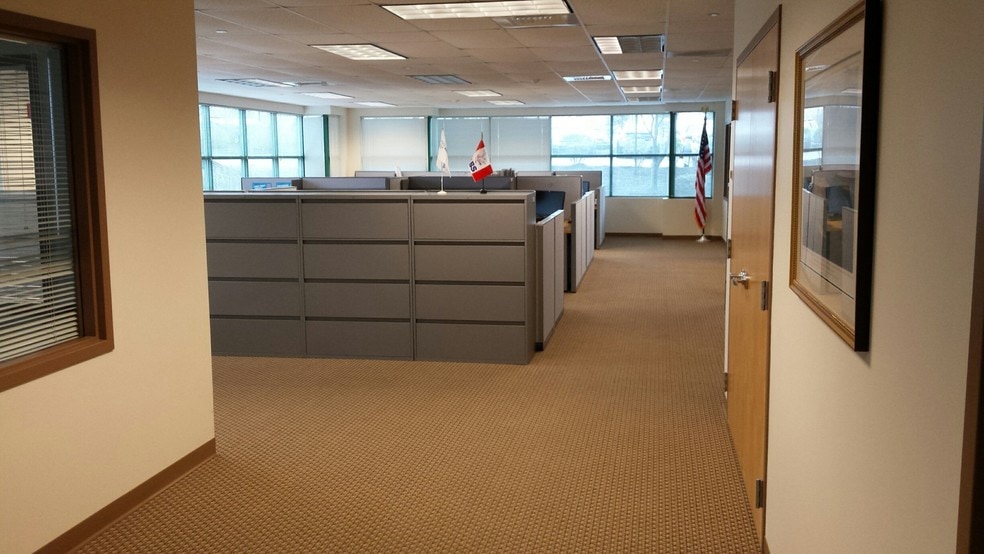 1 Chelsea St, New London, CT à louer - Photo intérieure - Image 3 de 17