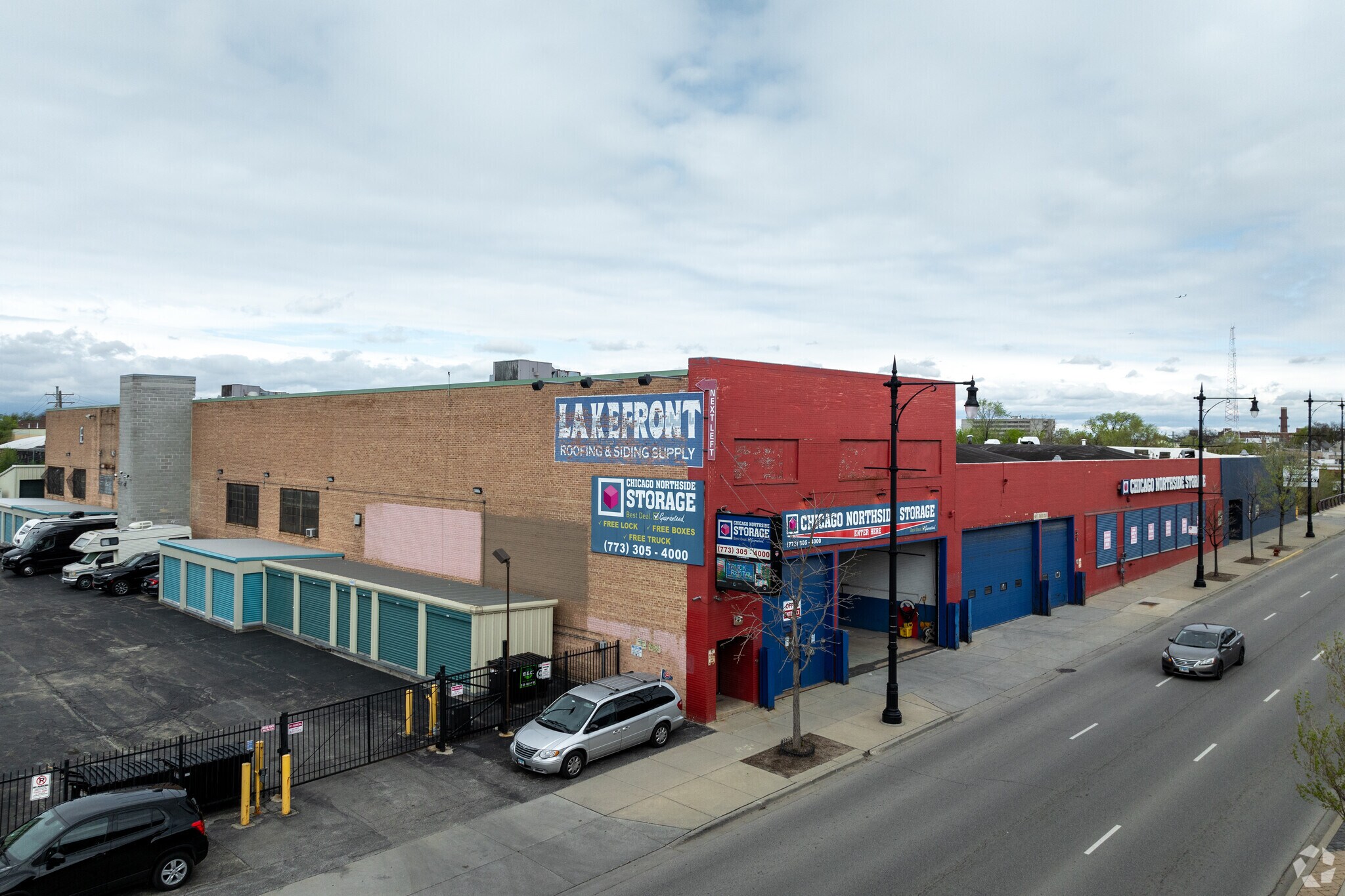 2942-2950 N Western Ave, Chicago, IL à louer Photo principale- Image 1 de 32