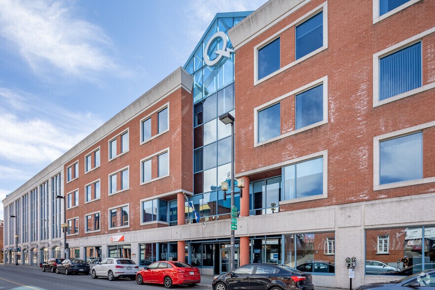 1500 Rue Royale, Trois-Rivières, QC à louer - Photo du bâtiment - Image 3 de 31