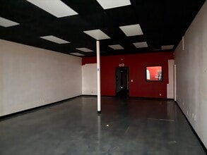 2655-2667 S Ventura Rd, Port Hueneme, CA à louer Photo intérieure- Image 2 de 3