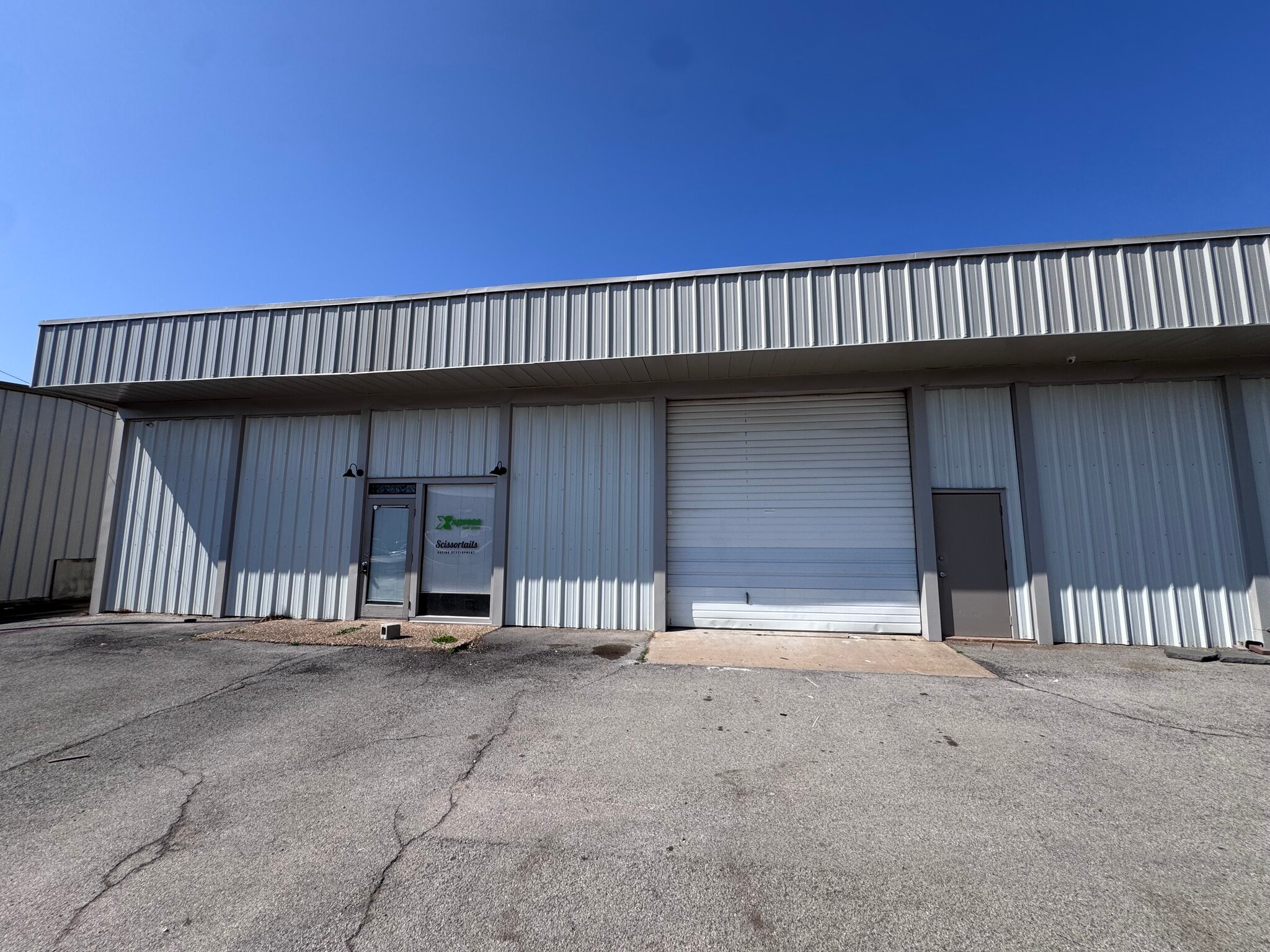 4466 S 74th Ave, Tulsa, OK for lease Interior Photo- Image 1 of 23