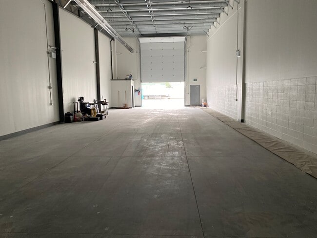 More details for 11103 224 St NW, Edmonton, AB - Flex for Lease