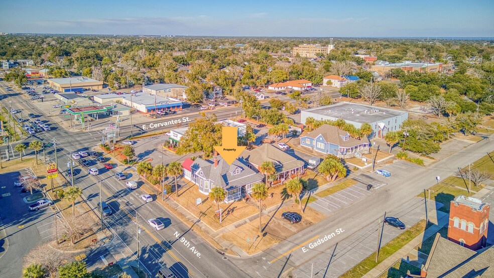 902 E Gadsden St, Pensacola, FL for lease - Building Photo - Image 2 of 10