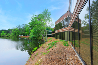 More details for 5880 Live Oak Pkwy, Norcross, GA - Office, Office/Retail for Lease