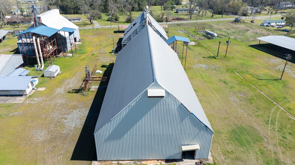 740 West Union Street, Vienna, GA à vendre - Photo du bâtiment - Image 3 de 15