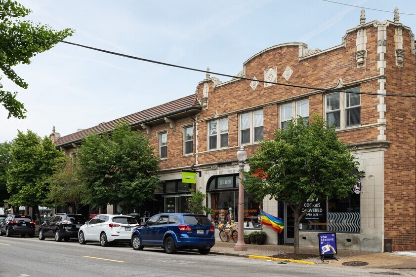 226-240 N Euclid Ave, Saint Louis, MO for lease Building Photo- Image 1 of 11