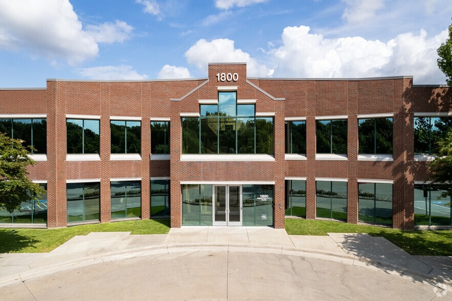 1800 Preston Park Blvd, Plano, TX à louer - Photo du bâtiment - Image 3 de 20