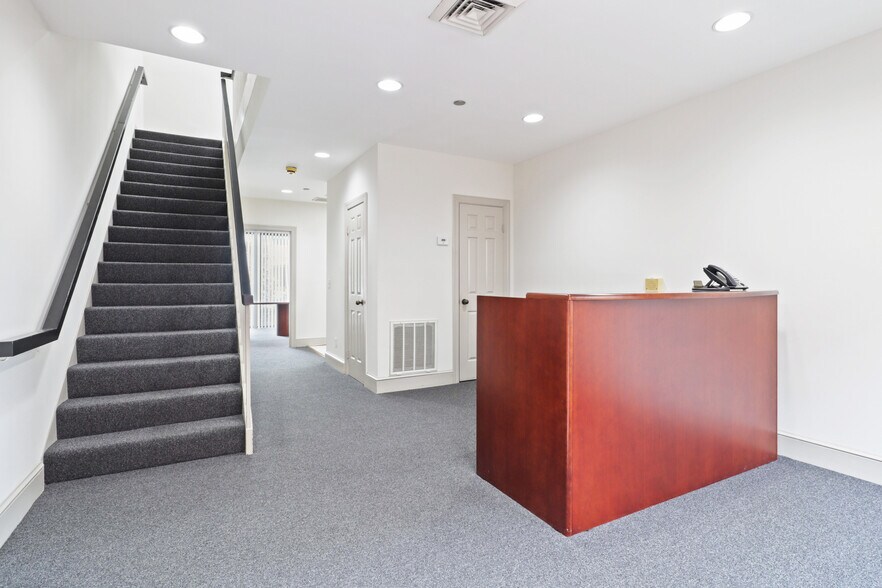 115 Oronoco St, Alexandria, VA à louer - Photo intérieure - Image 3 de 24