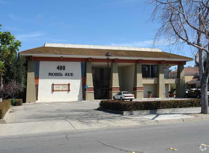 400 Mobil Ave, Camarillo, CA à louer - Photo du bâtiment - Image 3 de 8