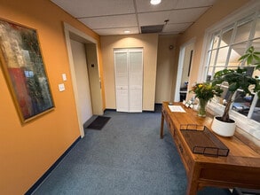 288 Walnut St, Newton, MA à louer Photo intérieure- Image 1 de 13