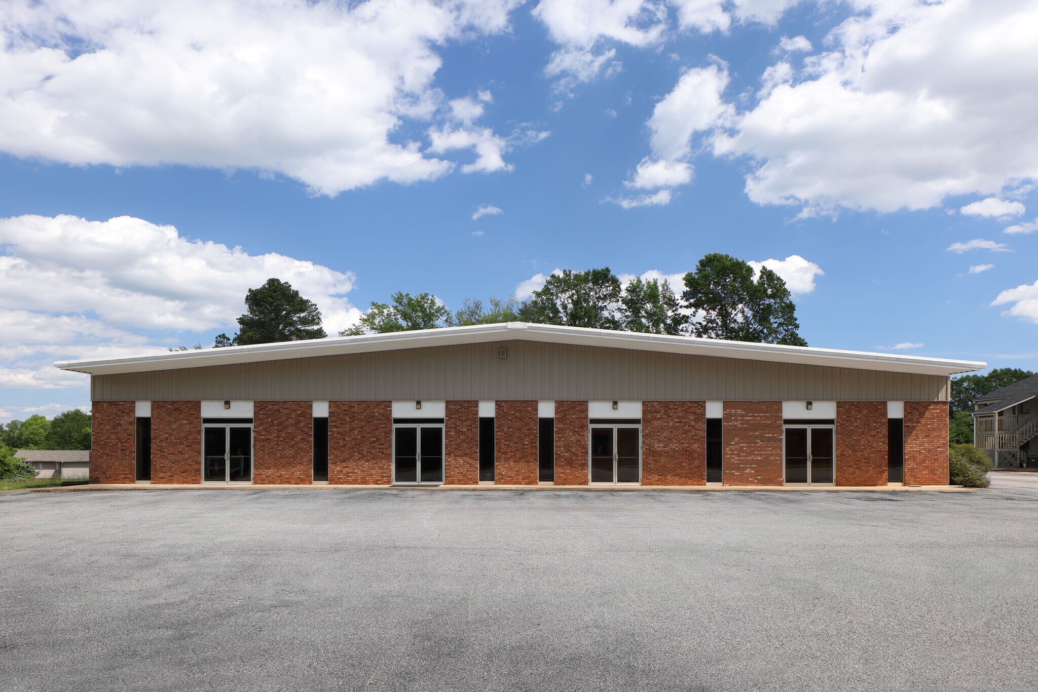 2212 Old Furnace Rd, Boiling Springs, SC for lease Building Photo- Image 1 of 14