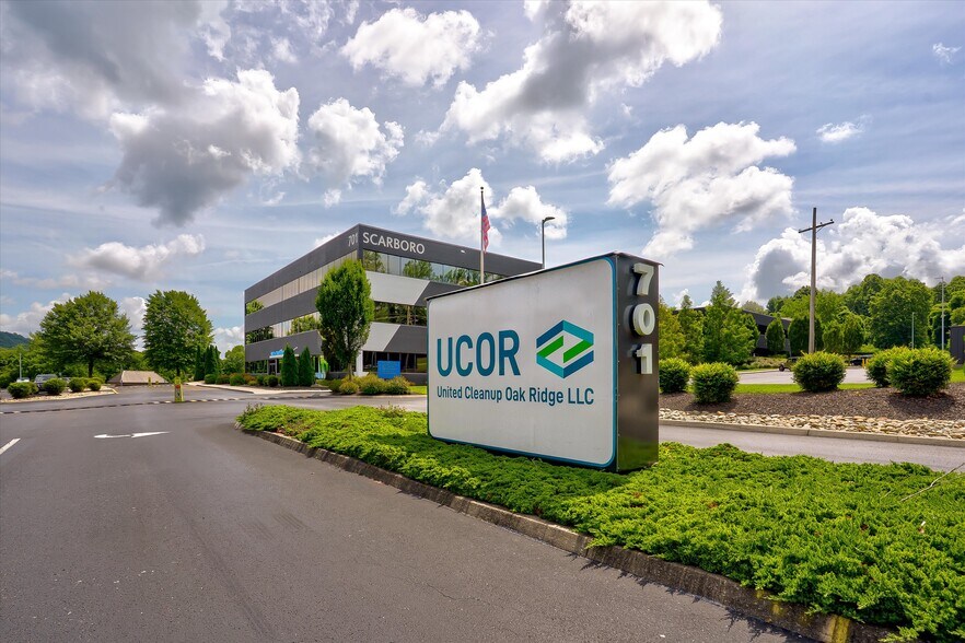 Union Park portefeuille de 3 propriétés à vendre sur LoopNet.ca - Photo du bâtiment - Image 2 de 8