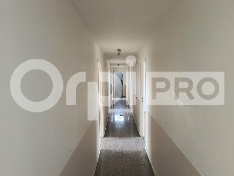 Flex in Reims for sale - Interior Photo - Image 3 of 6