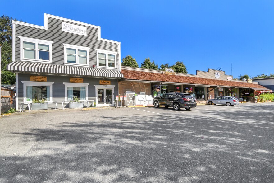 8030 Railroad Ave SE, Snoqualmie, WA à vendre - Photo du bâtiment - Image 2 de 28