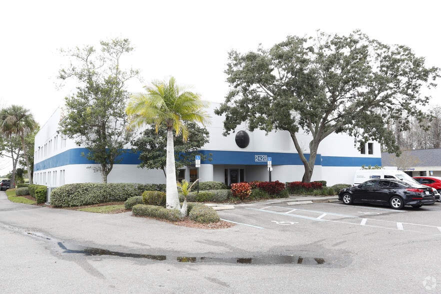 2420 Enterprise Rd, Clearwater, FL for lease - Building Photo - Image 2 of 8