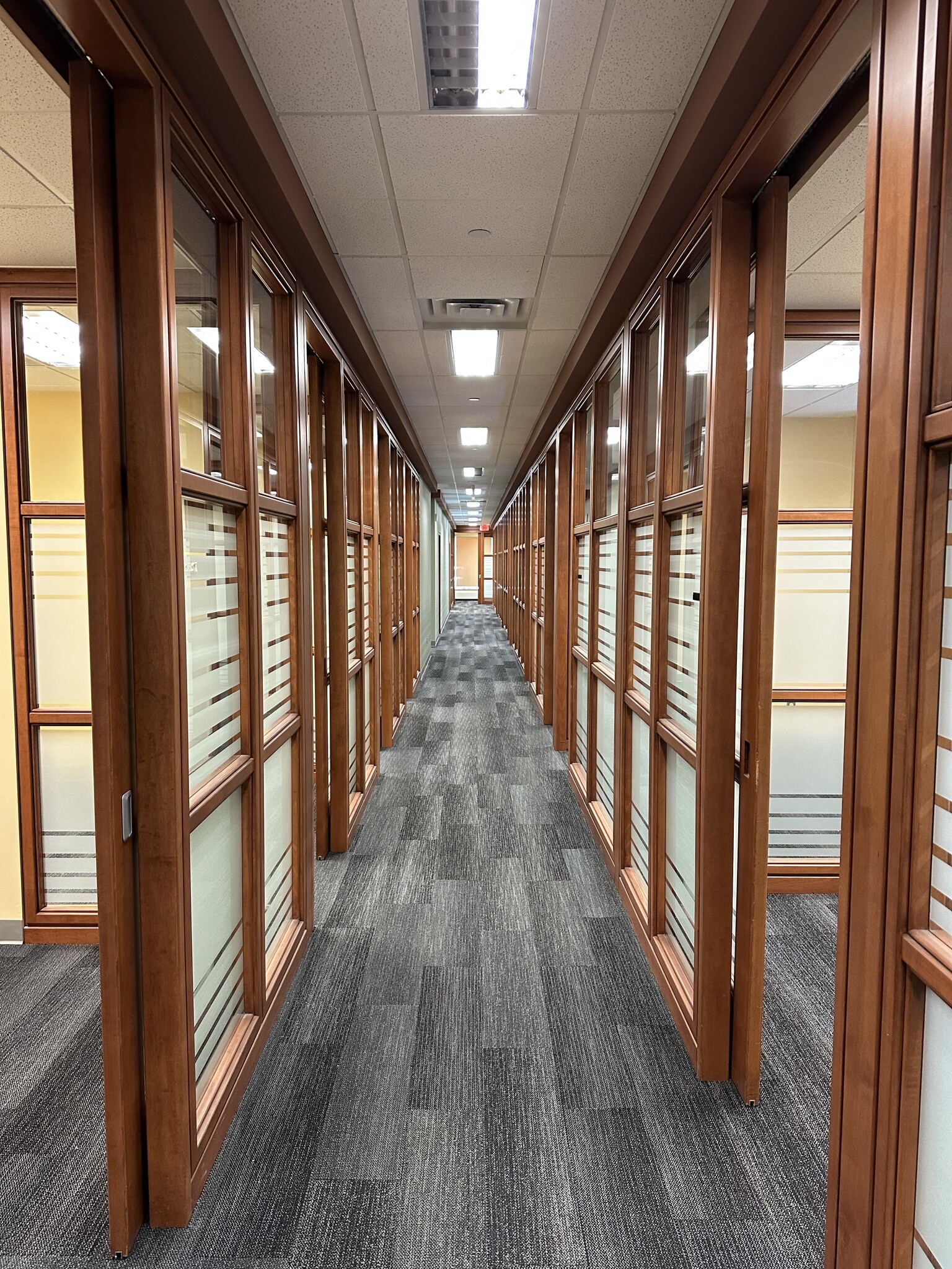 180 Kent St, Ottawa, ON à louer Photo intérieure- Image 1 de 16