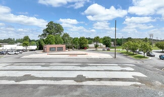 Plus de détails pour 562 River Hwy, Mooresville, NC - Commerce de détail à louer