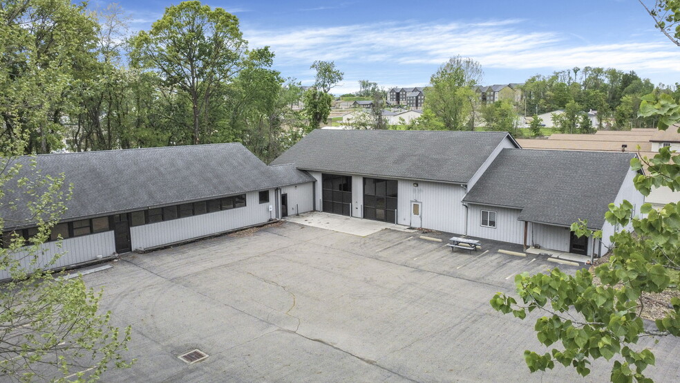 1987 Coffman Rd, Newark, OH for sale - Building Photo - Image 3 of 27