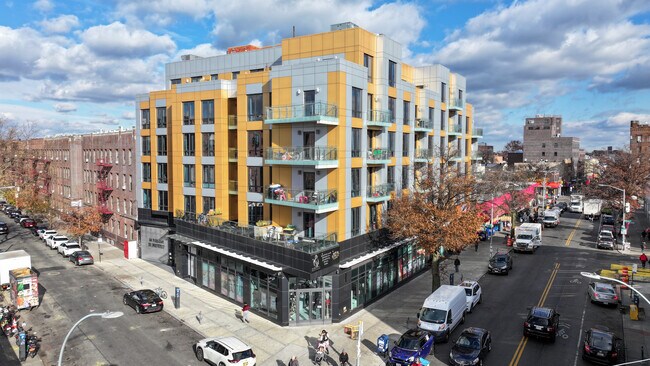 More details for 9501 37th Ave, Flushing, NY - Multifamily for Sale