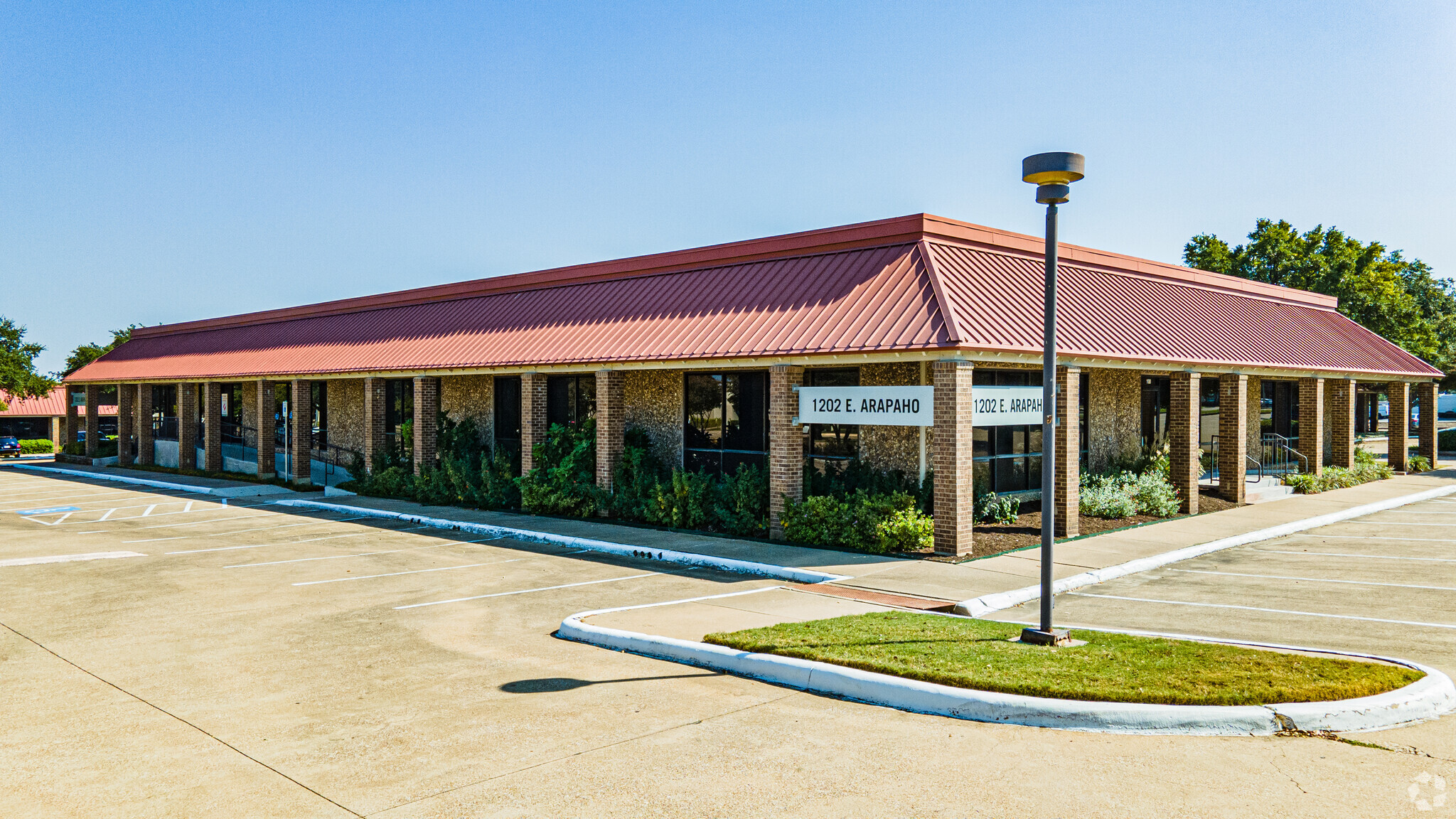 1202 E Arapaho Rd, Richardson, TX for lease Building Photo- Image 1 of 9