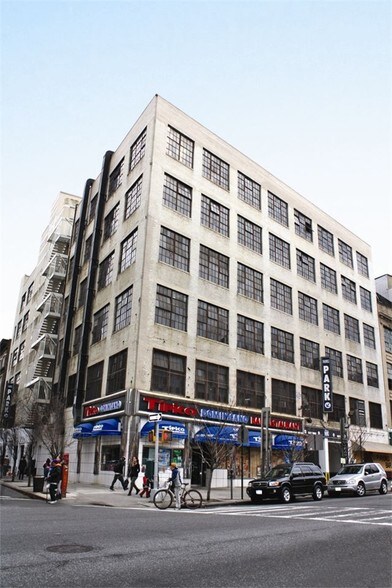 4168-4172 Broadway, New York, NY à louer - Photo du bâtiment - Image 1 de 1