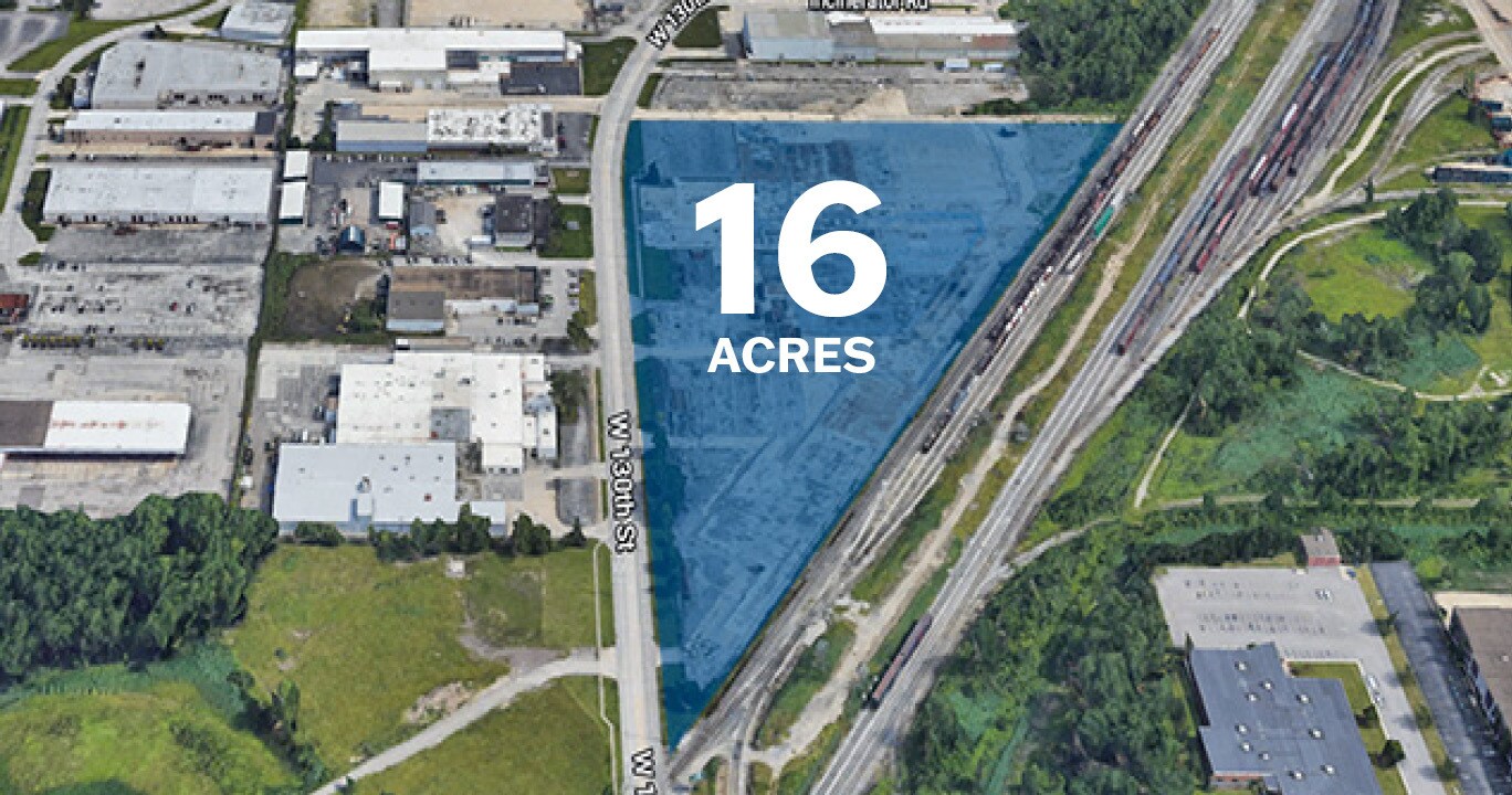 5389 W 130 Street, Parma, OH à louer Aérien- Image 1 de 2