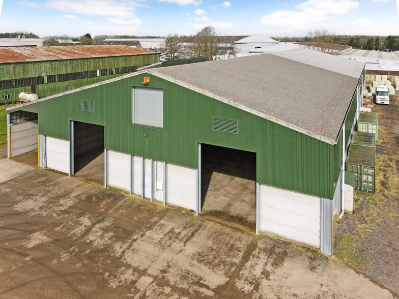 Airfield Industrial Park, Banbury for lease - Building Photo - Image 1 of 1