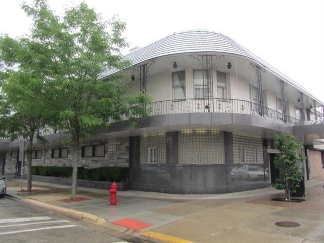 6227 Cermak Rd, Berwyn, IL à louer - Photo du bâtiment - Image 3 de 5