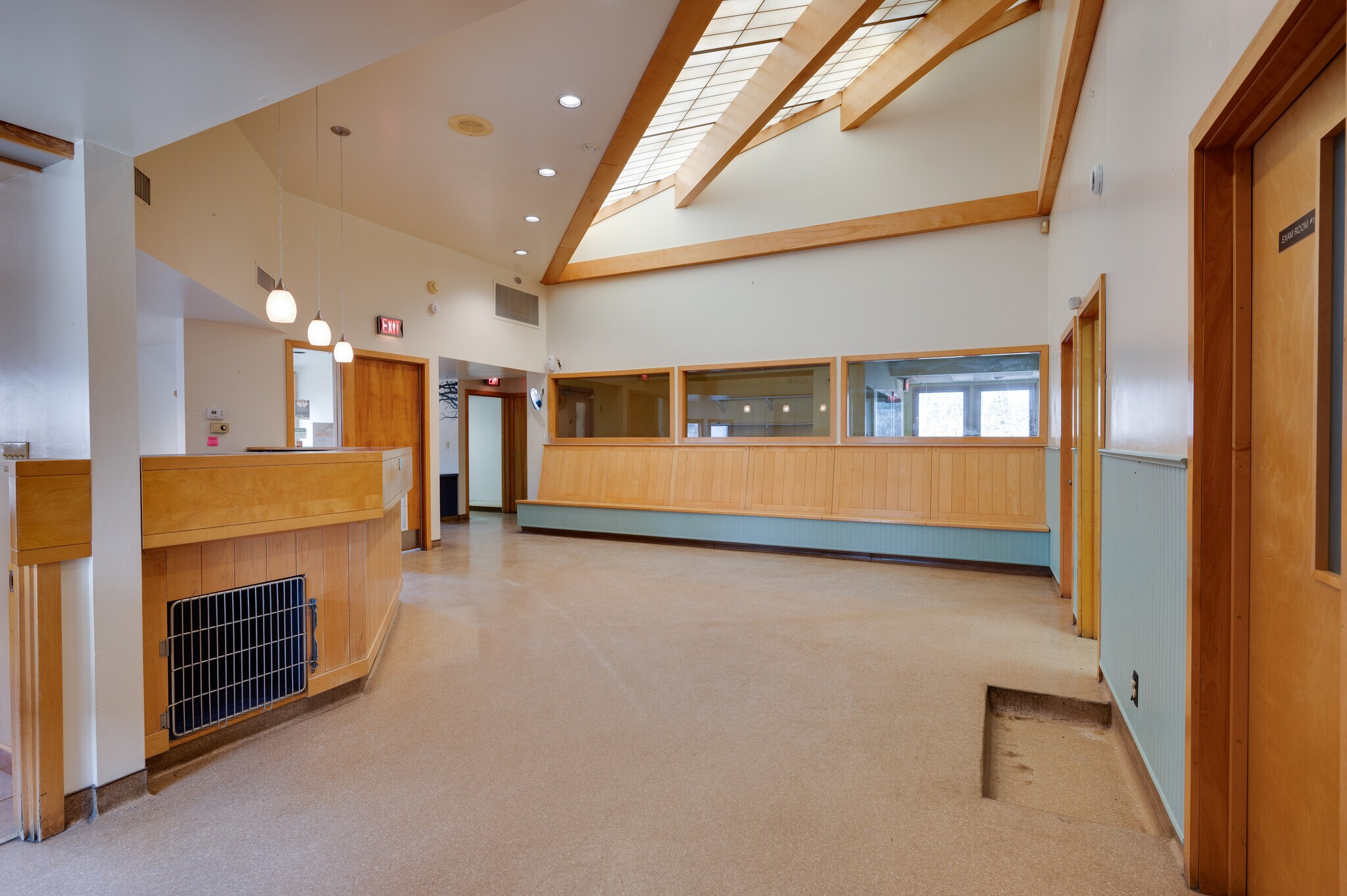 154 Sturbridge Rd, Charlton, MA à vendre Photo intérieure- Image 1 de 1