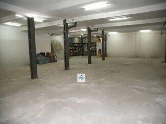 Plus de détails pour Commerce de détail à vendre