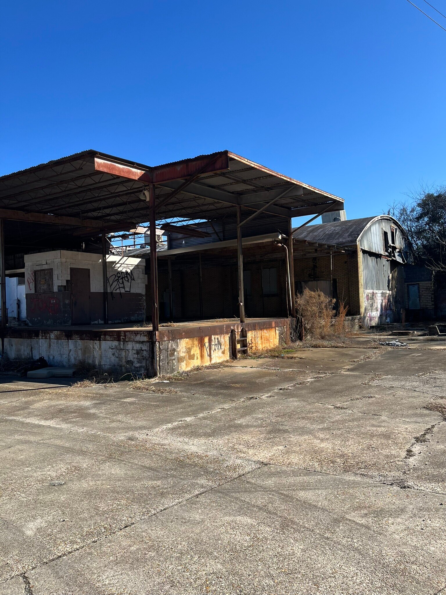 520 N Main St, Sumter, SC for sale Primary Photo- Image 1 of 7