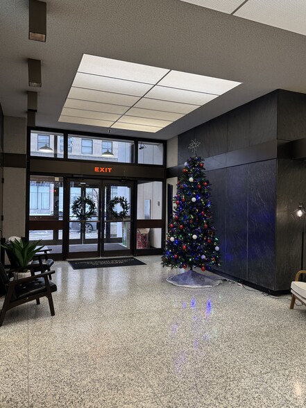 108 Main Ave SW, Warren, OH for lease - Building Photo - Image 2 of 55