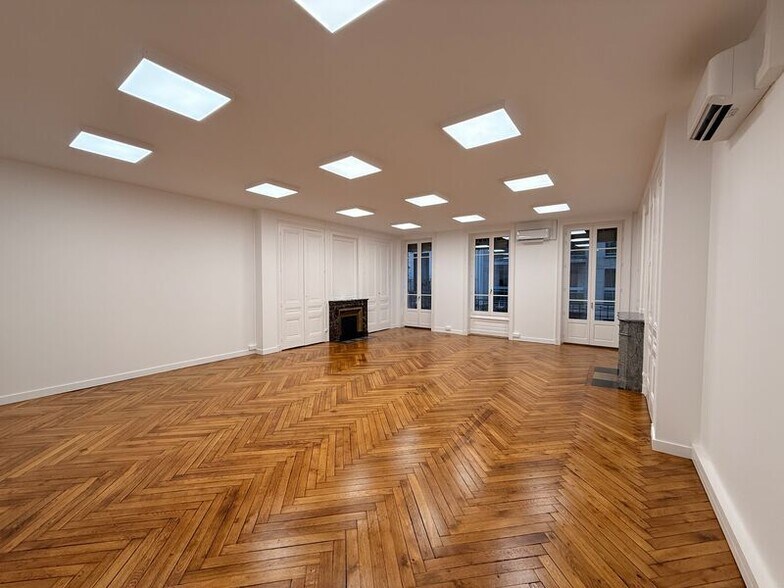 Bureau dans Lyon à louer - Photo intérieure - Image 2 de 6