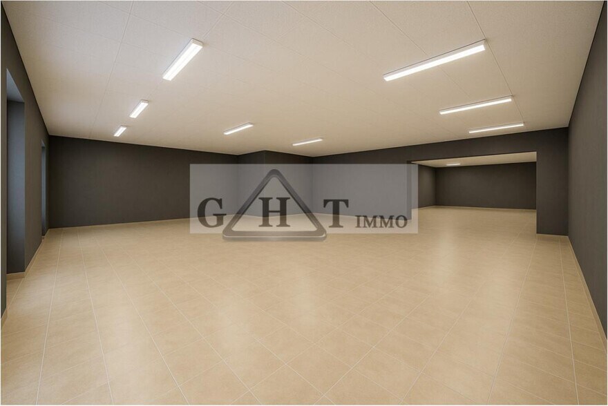 Retail in Aulnay-sous-Bois for sale - Interior Photo - Image 1 of 3